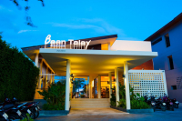  Vacation Hub International | Baan Talay Resort Main