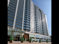  Vacation Hub International | Harbour Plaza 8 Degrees Hotel Main
