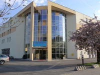  Vacation Hub International | Arena City Hotel Main