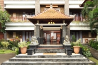  Vacation Hub International | Bali Tropic Resort & Spa Main