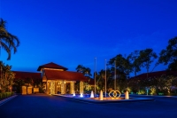  Vacation Hub International | Sofitel Singapore Sentosa Resort and Spa Main