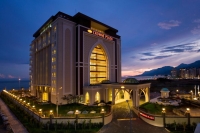  Vacation Hub International | Crowne Plaza Antalya Main