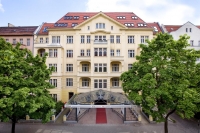  Vacation Hub International | Wyndham Garden Berlin Mitte Main