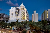  Vacation Hub International | Loews Miami Beach Hotel Main