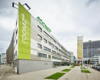  Vacation Hub International | Roomz Hotel Vienna Main