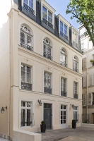  Vacation Hub International | Timhotel Opera Blanche Fontaine Main
