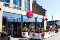  Vacation Hub International | Haymarket Hub Hotel Main