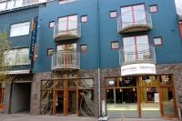  Vacation Hub International | Hotel Fron Main