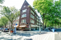  Vacation Hub International | Best Western Delphi Hotel Main
