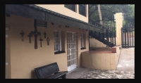  Vacation Hub International | Nandina Guest House - Rose Cottage Main