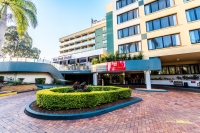  Vacation Hub International | The Park Hotel Brisbane Main