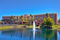  Vacation Hub International | Comfort Inn Maingate Main
