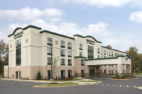 Vacation Hub International | Wingate by Wyndham State Arena Raleigh/Cary Main