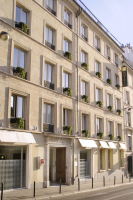  Vacation Hub International | Hôtel Lorette Astotel Main