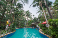  Vacation Hub International | The Viridian Resort Main
