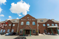  Vacation Hub International | Sheldon Park Hotel Main