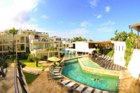  Vacation Hub International | FuramaXclusive Ocean Beach Main