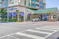  Vacation Hub International | Ocean Beach Club Resort Main