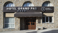  Vacation Hub International | Hotel Grand Pas Main