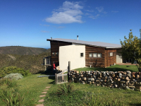  Vacation Hub International | African Crags Eco-Lodge Main