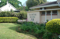 Vacation Hub International | Taunton House Bed & Breakfast Main