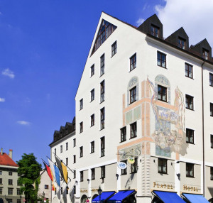  Vacation Hub International | Platzl Hotel Main