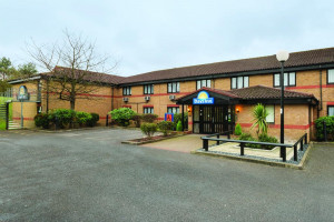  Vacation Hub International | Days Inn by Wyndham London Stansted Airport Main