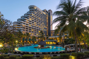  Vacation Hub International | Hilton Hua Hin Resort & Spa Main