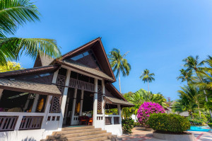  Vacation Hub International | Holiday Inn Resort Phi Phi Island Main