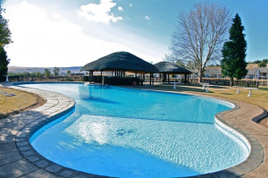  Vacation Hub International | Villa Sierra Guest House Main