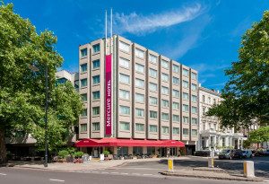  Vacation Hub International | Mercure London Kensington Hotel Main