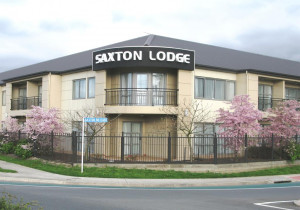  Vacation Hub International | Saxton Lodge Main