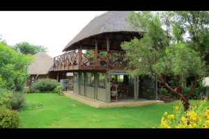  Vacation Hub International | Guinea Feather Country Lodge & Conferencing Main