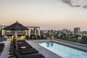  Vacation Hub International | Kimpton Everly Hotel Main