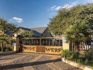  Vacation Hub International | Kuruman Hotel Main