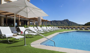  Vacation Hub International | Queen Kapiolani Hotel Main