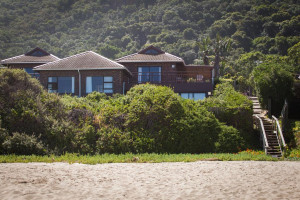  Vacation Hub International | ArchRock Resort Main