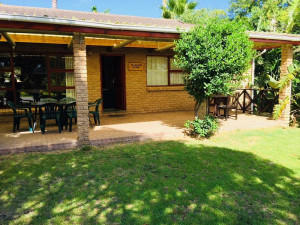  Vacation Hub International | Brenton Park Main