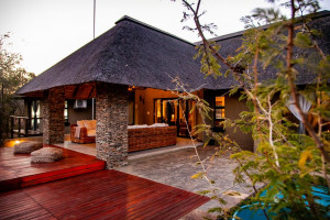  Vacation Hub International | Emeveni Bush Lodge Main