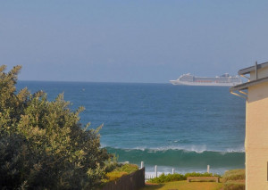  Vacation Hub International | Luxury apartment on the Ocean Main