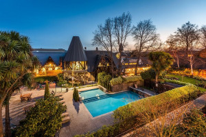  Vacation Hub International | Chateau on the Park - Christchurch, a DoubleTree by Hilton Main