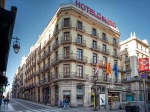  Vacation Hub International | Hotel Suizo Main