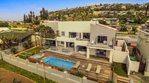  Vacation Hub International | Vetho House Villa Ballito Main