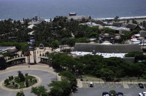 Vacation Hub International | Luxury Point Waterfront Apartment at The Spinaker Main