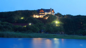  Vacation Hub International | Pearl Moon Boutique Self-Catering Suites Main