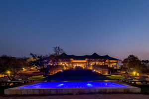  Vacation Hub International | Ndhula Luxury Tented Lodge Main