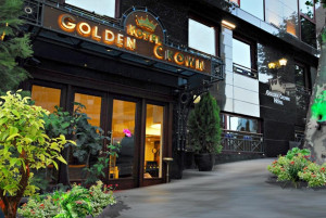  Vacation Hub International | Golden Crown Hotel Main