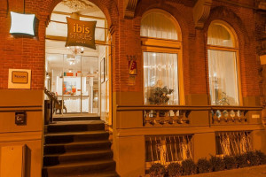  Vacation Hub International | ibis Styles Amsterdam City Hotel Main