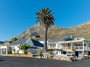  Vacation Hub International | Boulders Beach Hotel, Cafe and Curio shop Main