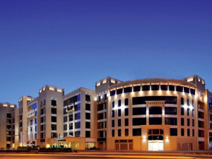  Vacation Hub International | Mövenpick Hotel Apartments Al Mamzar Dubai Main